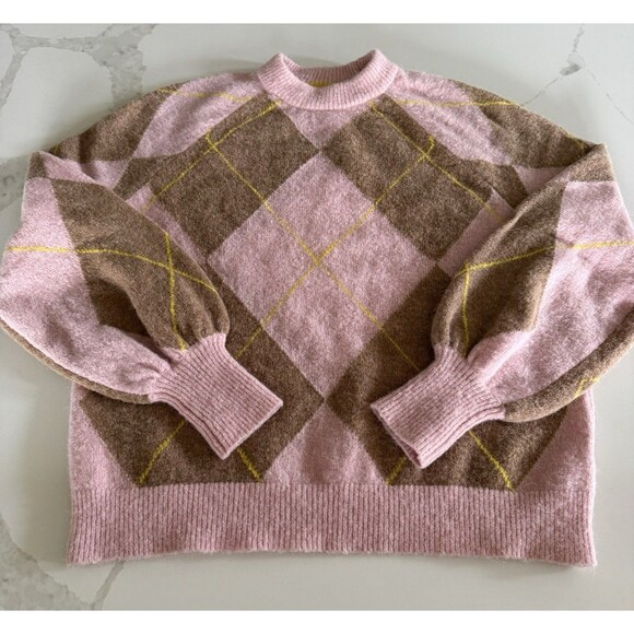 Boden Sweaters - Boden Blouse n sleeve fluffy Sweater argyle Sz 8